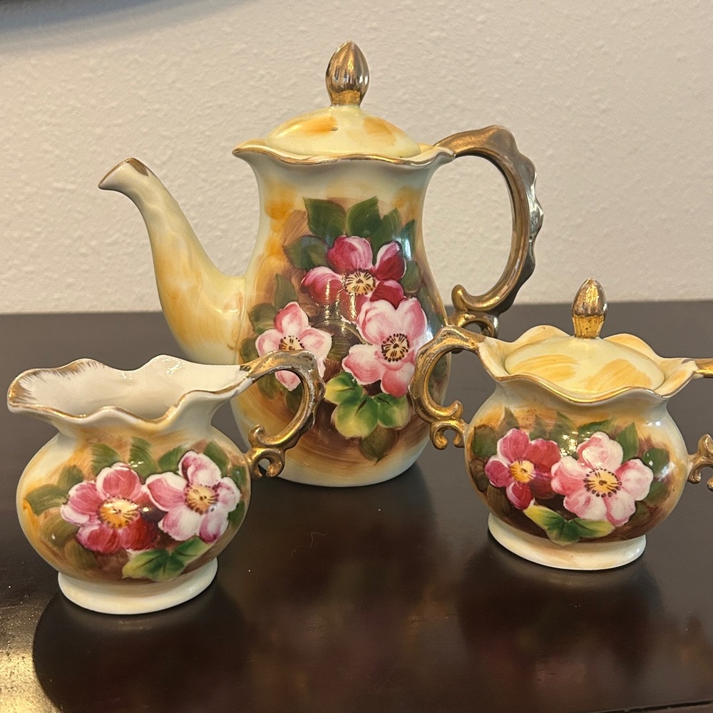 🌻HOST PICK 🌸VINTAGE ENESCO JAPAN HAND PAINTED PORCELAIN 3-PIECE TEA SET - Picture 11 of 15